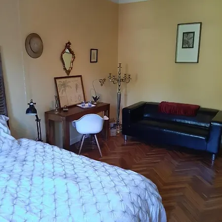 Grandes Chambres Privees